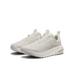 Men's Roam Trail Running Shoe  |  Star White/Vapor