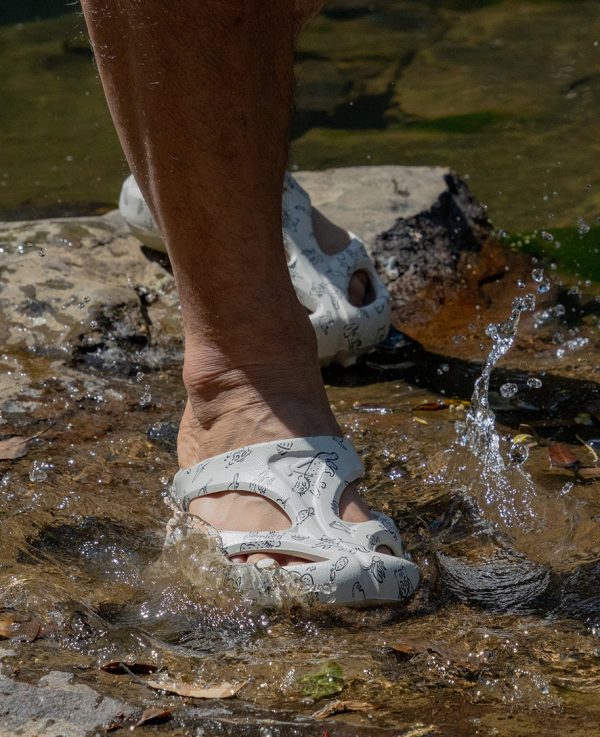 All Gender Shanti Arts Clog x Us 4 IRIOMOTE  |  Us 4 Iriomote