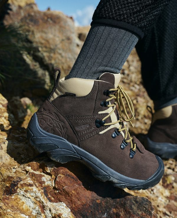 Women's Pyrenees Waterproof Hiking Boot x Mountain Research  |  Mountain Research Brown