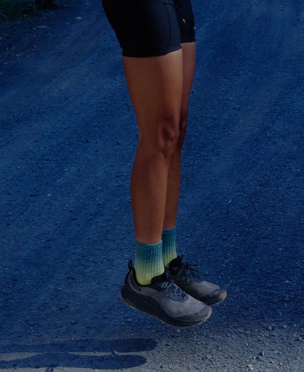 Women's Roam Trail Running Shoe | Black/Black